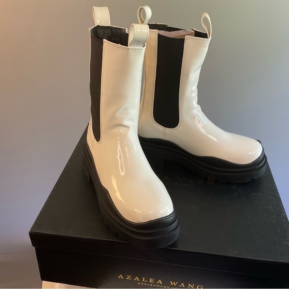 Azalea Wang Akira Ghosted White Black Chelsea Boot, Faux Patent Leather, NIB, 7 - Picture 12 of 16